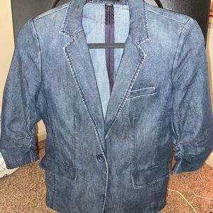 Blue Jean blazer ruched sleeve one button in the front slit in the back